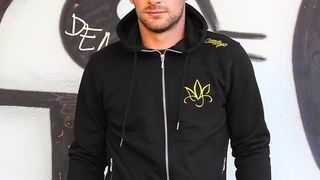 Poznati nogometaš Vedran Ješe zaštitno je lice prve muške Cataleya kolekcije Martine Ješe Poznati nogometaš Vedran Ješe zaštitno je lice prve muške Cataleya kolekcije Martine Ješe