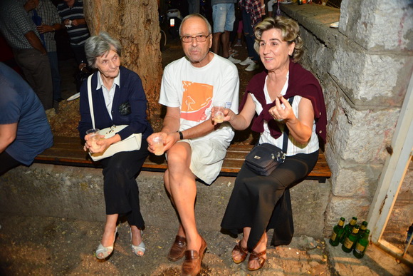 U povodu blagdana Kraljice Mira u Stanovima odigrana utakmica između liječnika i predstavnika Gradske uprave, Foto: Iva Perinčić