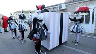 Murter: Maškarana povorka Velike Bake