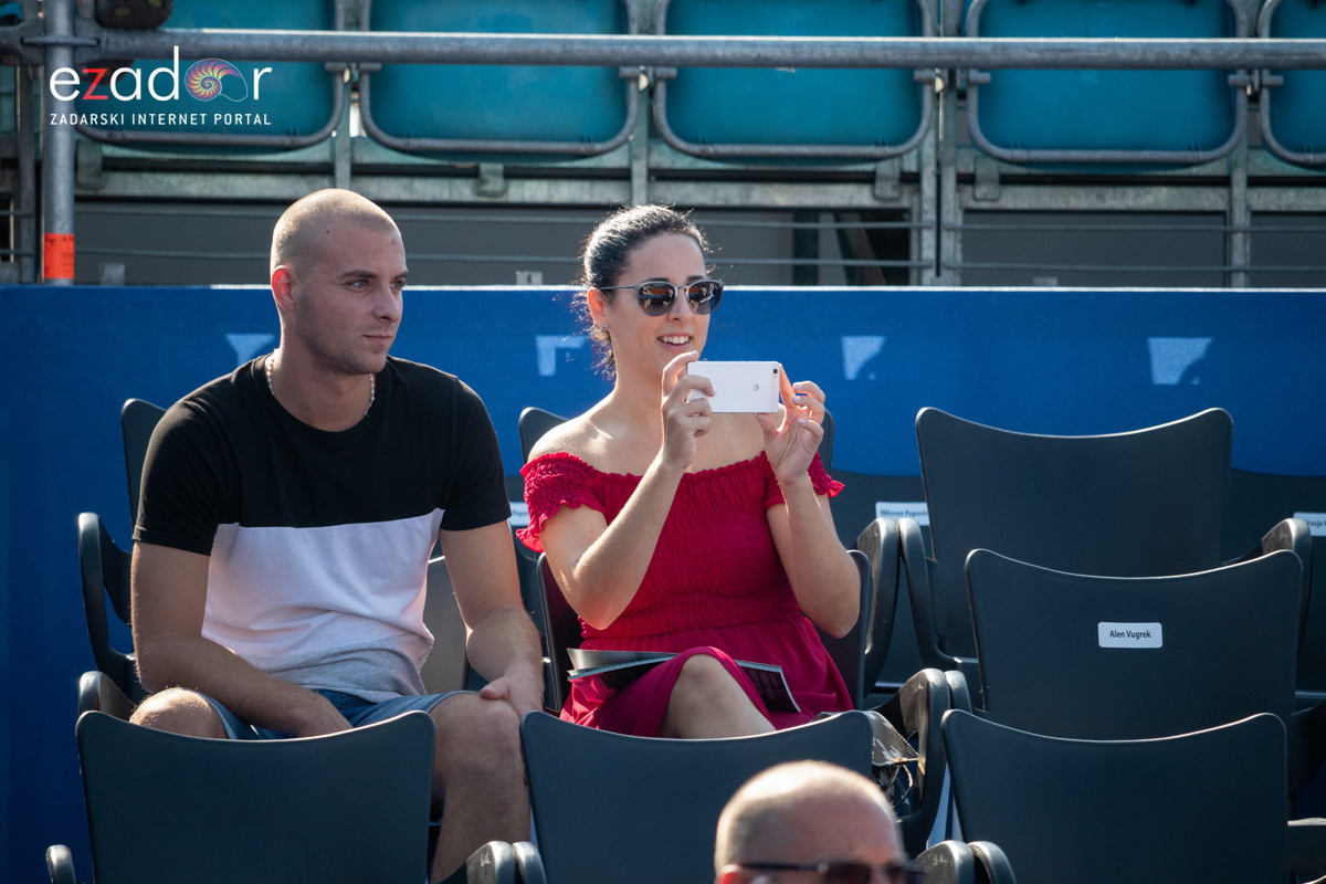 Davis Cup: Vruća navijačka atmosfera u meču Ćilića i Querreya