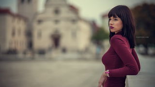 Visnja Knezevic izraduje predivne narukvice Visnja Knezevic izraduje predivne narukvice