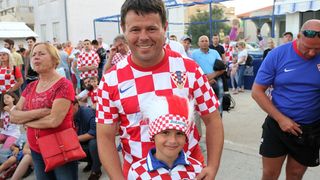 Virski navijači podržali Vatrene Virski navijači podržali Vatrene