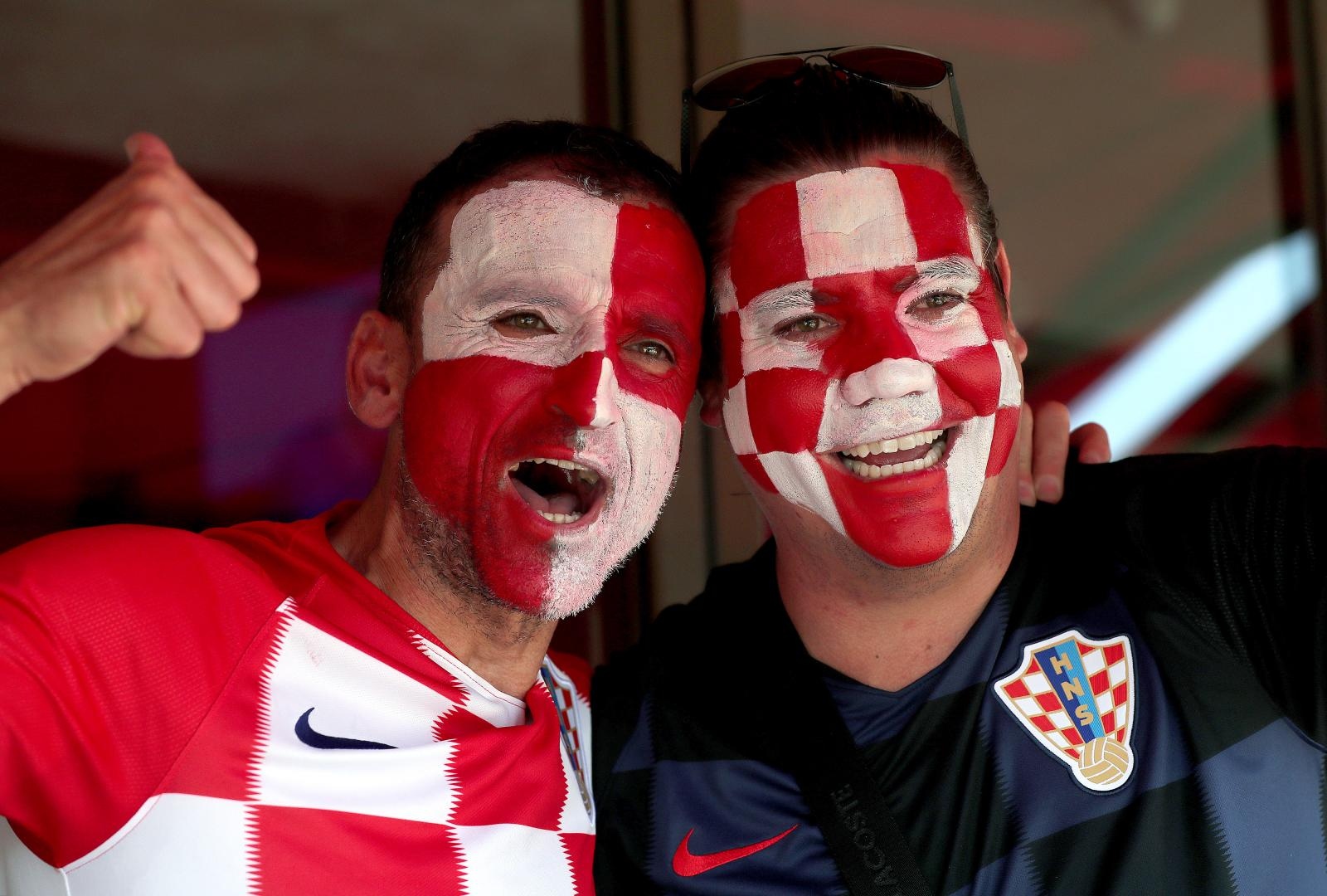 Veseli hrvatski navijači u Rostovu na Donu