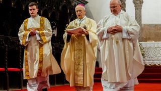 Polnoćka u katedrali svete Stošije