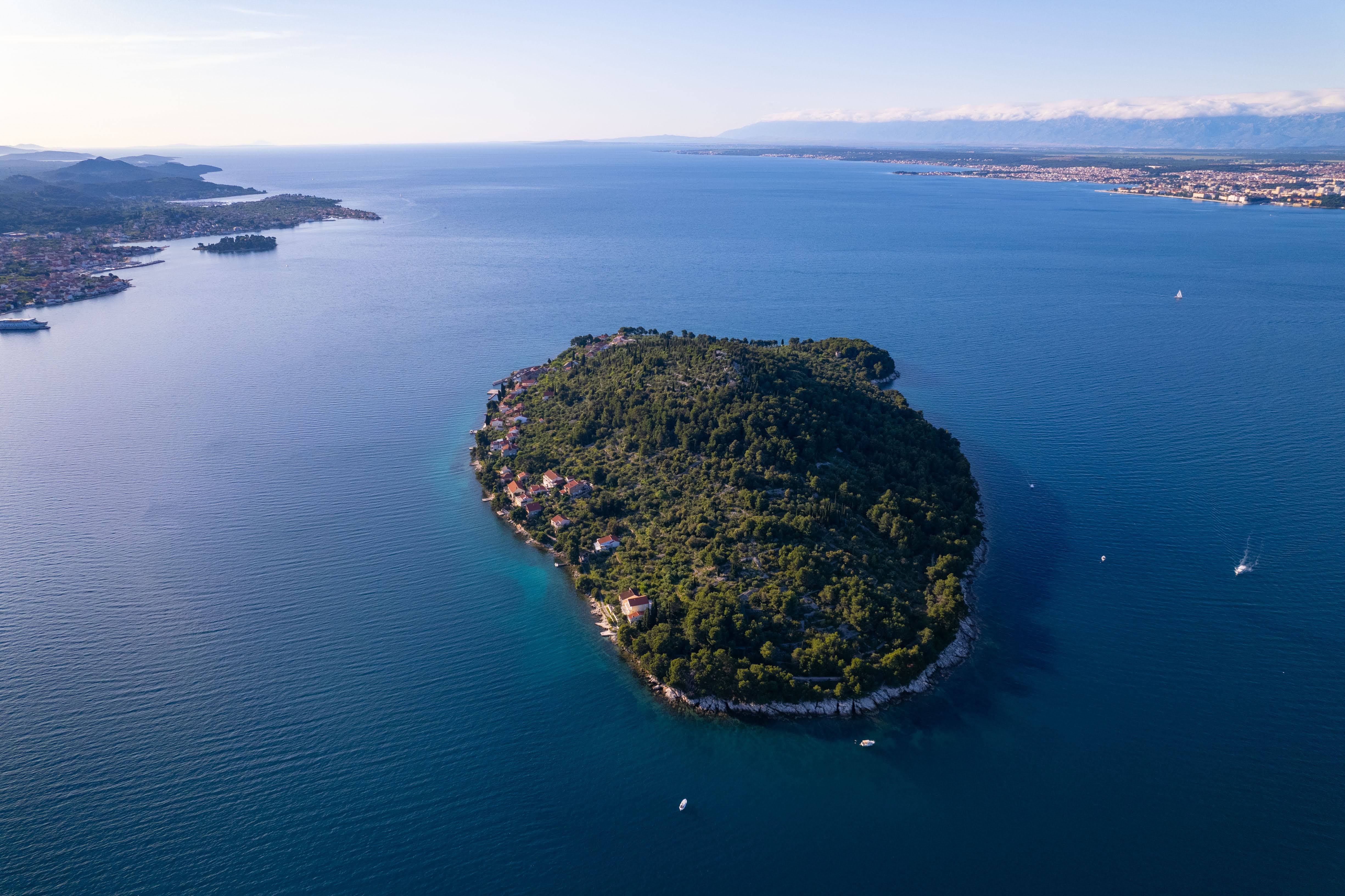 Restoran Lazaret na otoku Ošljaku, savršeno mjesto za bijeg od svakodnevice Restoran Lazaret na otoku Ošljaku, savršeno mjesto za bijeg od svakodnevice