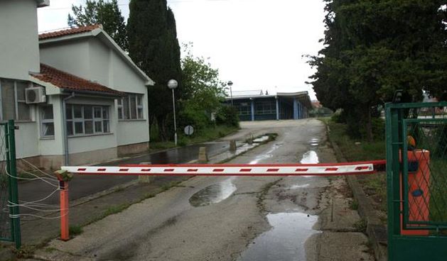 Veletržnica Benkovac sada zjapi prazna, Foto: Edvard Šprljan