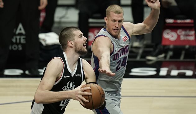 LA Clippers – Detroit Pistons