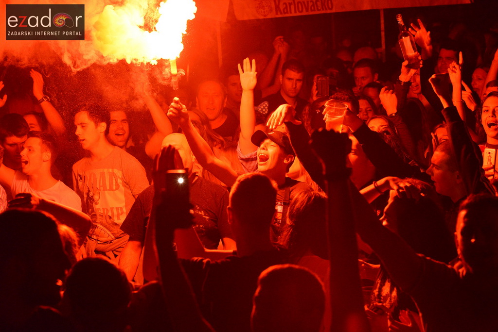 Stanarska fešta 2017: Mladen Grdović i Ivica Sikirić Ićo raspjevali Stanarce i njihove goste Stanarska fešta 2017: Mladen Grdović i Ivica Sikirić Ićo raspjevali Stanarce i njihove goste