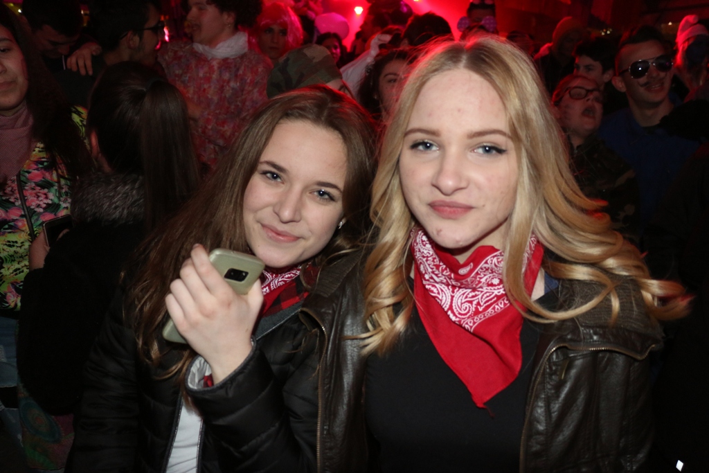 Virski Karneval veliko finale: nastupila Maja Šuput Virski Karneval veliko finale: nastupila Maja Šuput