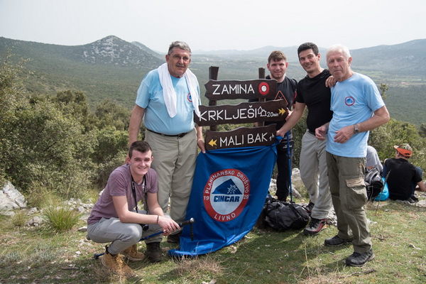 Drugi Planinarski pohod “Hajdemo do Vrane” 2. travnja 2016. Foto: Vinko Pešić