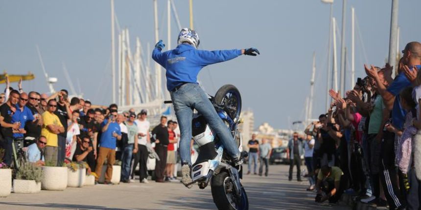 Vitrenjak: Moto vratolomije Nina Šarina Paky-ja, Foto: Filip Brala/PIXSELL