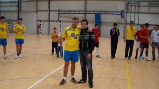 Image 841849 (auto) Image 841849 (auto)