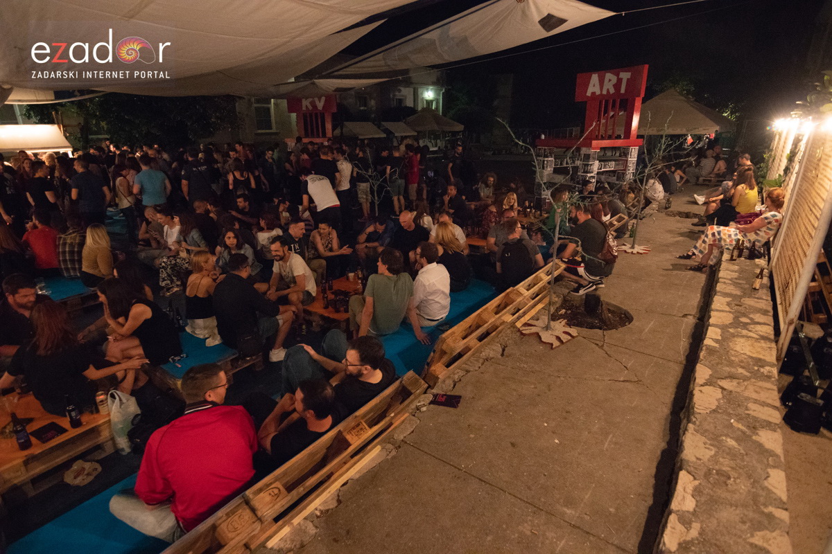 KvartArt 2018.: Art buvljak & koncert Nipplepeoplea