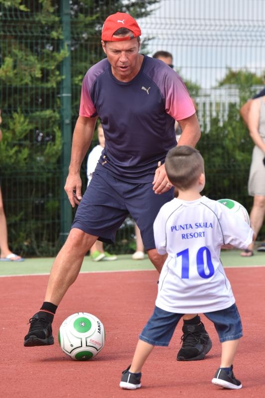 Nogometna zvijezda Lothar Matthaus na Punta Skali učio djecu nogometu