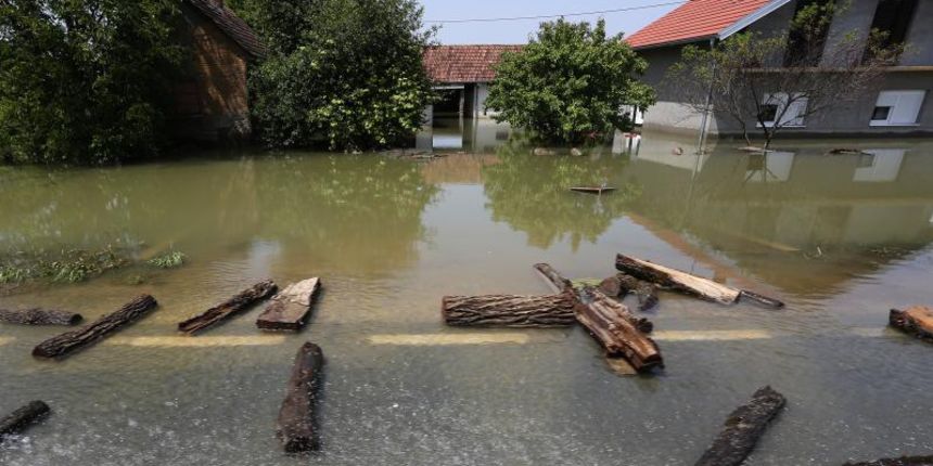 Za građane s poplavljenih područja nove osobne na teret proračuna, foto: pixsell.hr Za građane s poplavljenih područja nove osobne na teret proračuna, foto: pixsell.hr