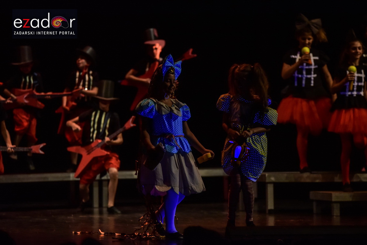 U HNK Zadar održana kazališna revija predstava Udruge “Igrajmo se” U HNK Zadar održana kazališna revija predstava Udruge “Igrajmo se”