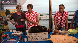 Otvoren 12. biogradski Gastro stol Otvoren 12. biogradski Gastro stol