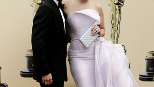 82. Red Carpet Oscara (oscar.go.com)