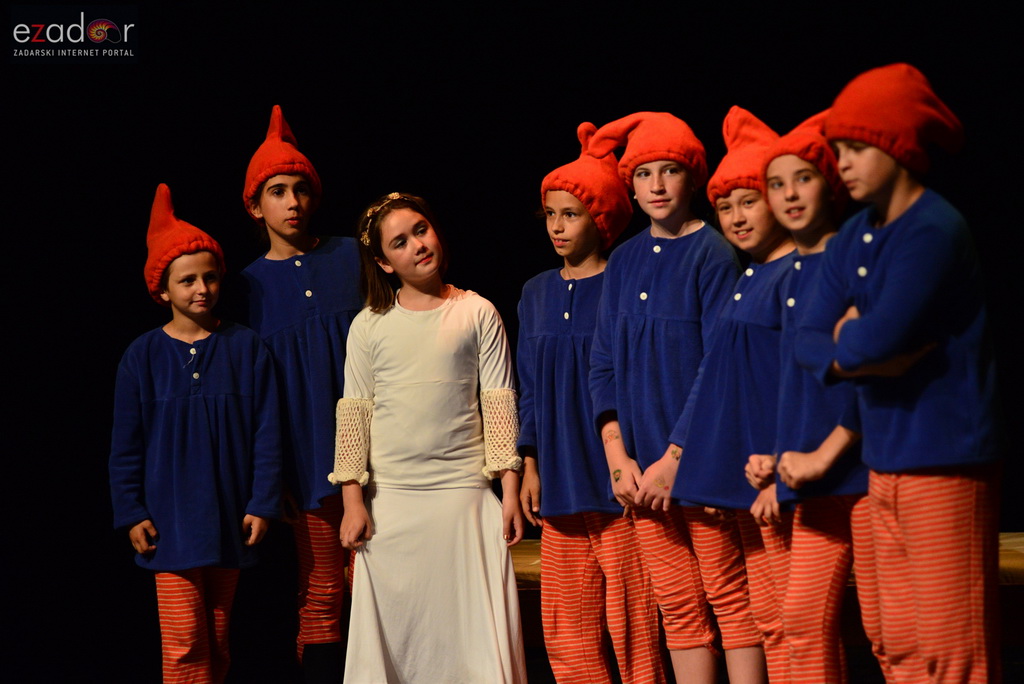 Premijera predstave “Snjeguljica” u izvedbi polaznika “Donatoline 1” Premijera predstave “Snjeguljica” u izvedbi polaznika “Donatoline 1”
