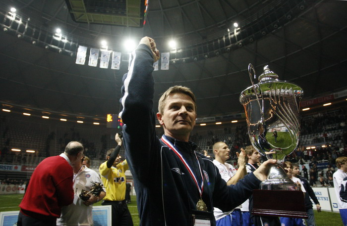 Ante Mise s peharom, Jure Miskovic / CROPIX