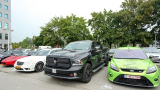 Zagreb: 40 sportskih automobila na Runball Rallyju ispred hotela Admiral