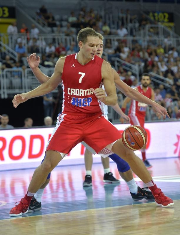 Arena Zagreb, Zagreb – Pripremni turnir za EuroBasket 2015., Hrvatska – Estonija. Photo: Igor Kralj i Marko Lukunic/PIXSELL Arena Zagreb, Zagreb – Pripremni turnir za EuroBasket 2015., Hrvatska – Estonija. Photo: Igor Kralj i Marko Lukunic/PIXSELL
