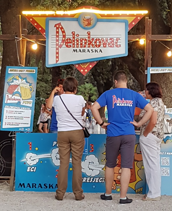 Zalazak sunca i Craft Beer Festival na zadarskoj rivi. Foto: Mladen Malik Zalazak sunca i Craft Beer Festival na zadarskoj rivi. Foto: Mladen Malik