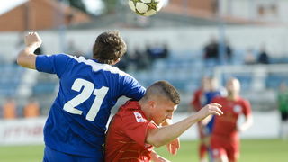 Zadar, 260513.
Stadion Stanovi.
Utakmica MAXtv 1. HNL izmedju Zadra i Splita.
Na fotografiji: Ante Rebic i Denis Ljubovic.
Foto: Tom Dubravec / CROPIX