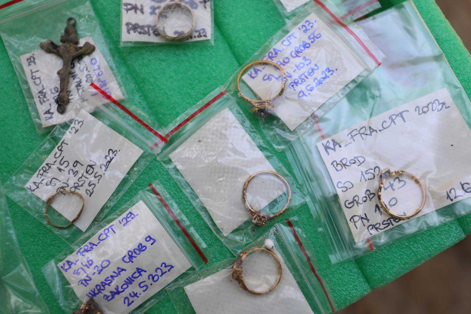 Pogledajte ovo vrijedno arheološko nalazište u Crkvi Presvetog Trojstva