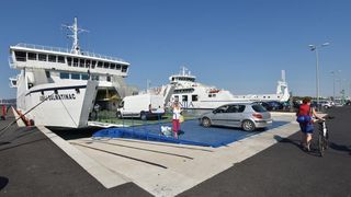 Tri megakruzera s preko 5 tisuća putnika uplovili u novu luku u Gaženici. Photo: Dino Stanin/PIXSELL Tri megakruzera s preko 5 tisuća putnika uplovili u novu luku u Gaženici. Photo: Dino Stanin/PIXSELL