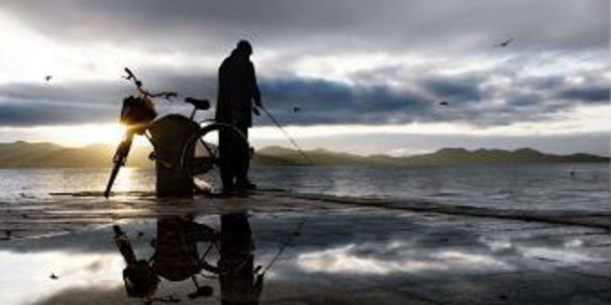 Usamljeni ribar by T. Franov Usamljeni ribar by T. Franov