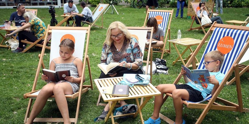 More knjiga, Zrinjevac More knjiga, Zrinjevac