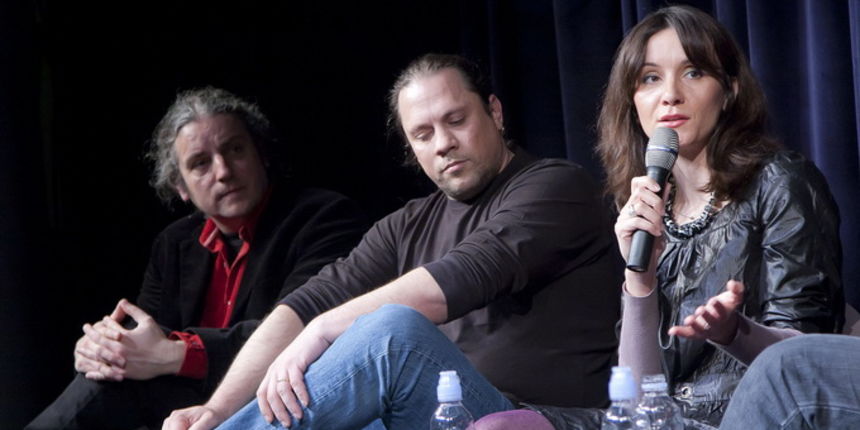 Split 230311.
Druga vecer Pricigina, festivala pricanja prica pocela je u splitskom Kazalistu lutaka programom Pisci pricaju. Tema je bila korupcija, a uz domacina Patriciju Vodopiju gostovali su
Maja Hrgovic, Tanja Mravak, Boro Dezulovic, Emir Imamovic P Split 230311.
Druga vecer Pricigina, festivala pricanja prica pocela je u splitskom Kazalistu lutaka programom Pisci pricaju. Tema je bila korupcija, a uz domacina Patriciju Vodopiju gostovali su
Maja Hrgovic, Tanja Mravak, Boro Dezulovic, Emir Imamovic P