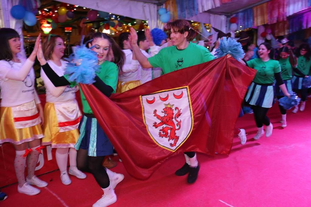 Virske maškare 2017: Karnevalske igre i koncert grupe Vista Virske maškare 2017: Karnevalske igre i koncert grupe Vista