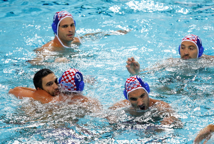 Zagreb, 050910.
Bazen Mladost na Savi.
29. Europsko prvenstvo u vaterpolu.
Hrvatska – Italija
Na fotografiji: slavlje, Miho Boskovic, Josip Pavic, Sandro Sukno, Damir Buric i Samir Barac.
Foto: Ronald Gorsic / CROPIX