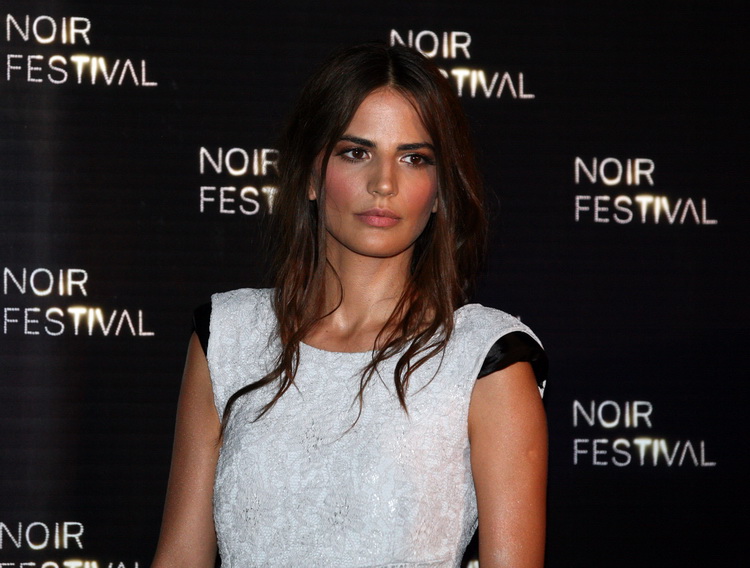 Zadar, 200811.
U Maraschino baru zapoceo je Nior festival. Festival je otvoren hrvatskom premijerom kratkometraznog filma ‘Mind Games’ redatelja Gavina Bonda. U filmu glume hrvatski top model Helena Sopar i Brian Geraghty (poznat po ulozi u Oscarom nagra Zadar, 200811.
U Maraschino baru zapoceo je Nior festival. Festival je otvoren hrvatskom premijerom kratkometraznog filma ‘Mind Games’ redatelja Gavina Bonda. U filmu glume hrvatski top model Helena Sopar i Brian Geraghty (poznat po ulozi u Oscarom nagra