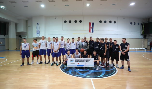 Utakmicom Pomorske i Tehničke škole otvorena košarkaška liga srednjih škola Zadarske županije