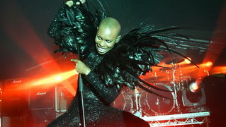 Zagreb, 050711.
Aquarius, Jarun.
Britanska rock grupa Skunk Anansie u klubu Aquarius odrzala je drugi koncert u Zagrebu u godini dana.
Foto: Tomislav Kristo / CROPIX