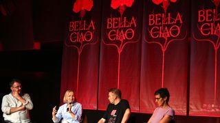 U kući umjetnosti Arsen održan okrugli stol: ‘Novinarstvo kao javno dobro ili korporativno zlo’ U kući umjetnosti Arsen održan okrugli stol: ‘Novinarstvo kao javno dobro ili korporativno zlo’