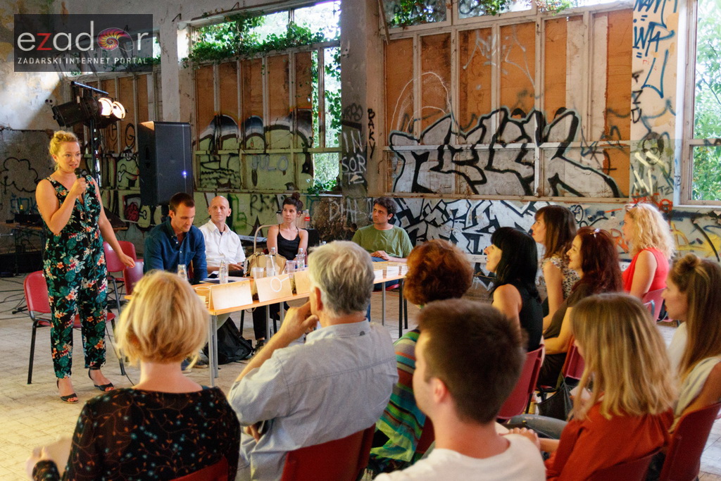 KvartArt: Poslijepodnevne subotnje aktivnosti i večernji koncert Miroslava Tadića