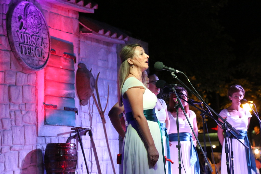 Osam klapa nastupilo na klapskoj manifestaciji “Virska terca” Osam klapa nastupilo na klapskoj manifestaciji “Virska terca”