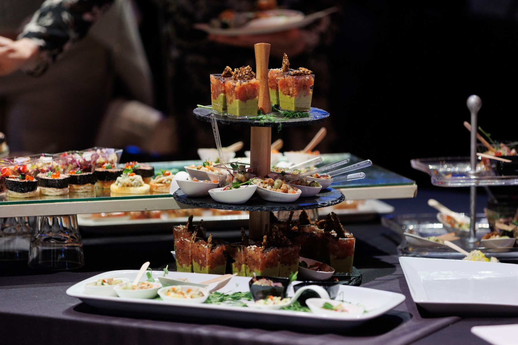 Gala večera japanskih i hrvatskih kuhara napunila Arsenal do posljednjeg mjesta Gala večera japanskih i hrvatskih kuhara napunila Arsenal do posljednjeg mjesta