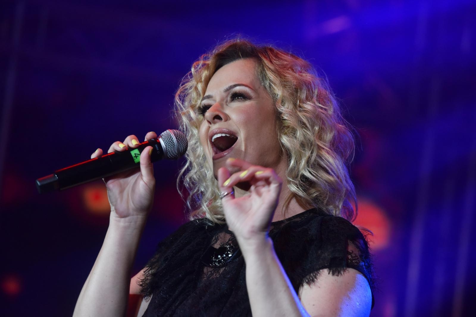 Brojni izvođači nastupili na drugoj večeri CMC Festivala 2018. u Vodicama Brojni izvođači nastupili na drugoj večeri CMC Festivala 2018. u Vodicama