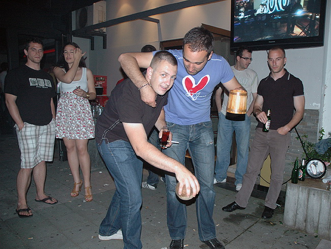 Ribarska festa zadarskih studenata u zagrebackom klubu Roko Ribarska festa zadarskih studenata u zagrebackom klubu Roko