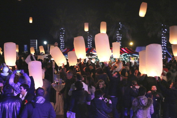 Vir: Božićna fešta uz Dražena Zečića Zeku Vir: Božićna fešta uz Dražena Zečića Zeku