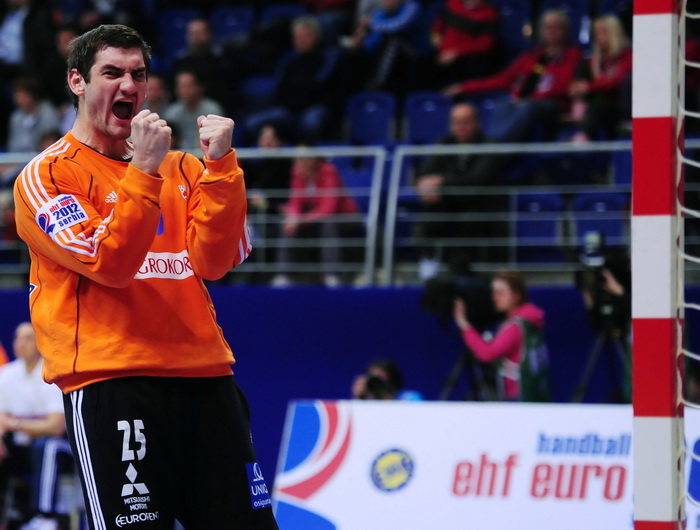 Vrsac, 160112.
Europsko prvenstvo u rukometu u Srbiji.
Prvo kolo, utakmica izmedju Hrvatske i Islanda.
Na slici: Mirko Alilovic.
Foto: Drazen Aleksic / CROPIX Vrsac, 160112.
Europsko prvenstvo u rukometu u Srbiji.
Prvo kolo, utakmica izmedju Hrvatske i Islanda.
Na slici: Mirko Alilovic.
Foto: Drazen Aleksic / CROPIX