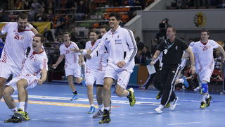 Zaragoza, Spanjolska, 230113.
Gradska dvorana Principe Felipe.
Svjetsko prvenstvo u rukometu za muskarce Spanjolska 2013.
Utakmica cetvrtfinala izmedju reprezentacija Hrvatske i Francuske.
Na fotografiji: slavlje hrvatskih igraca nakon pobjede.
Foto: Ante Zaragoza, Spanjolska, 230113.
Gradska dvorana Principe Felipe.
Svjetsko prvenstvo u rukometu za muskarce Spanjolska 2013.
Utakmica cetvrtfinala izmedju reprezentacija Hrvatske i Francuske.
Na fotografiji: slavlje hrvatskih igraca nakon pobjede.
Foto: Ante