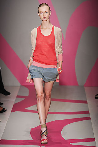 DKNY proljeće/ljeto 2010 (Moda.hr)