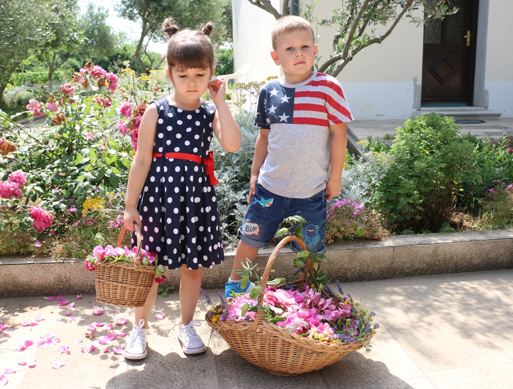 Tradicionalna procesija Tijelova ulicama Vira Tradicionalna procesija Tijelova ulicama Vira