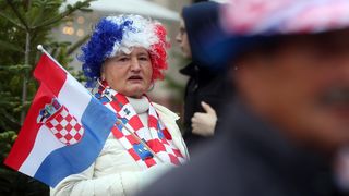 Navijači na Trgu bana Josipa jelačića čekaju Davis Cup reprezentativce